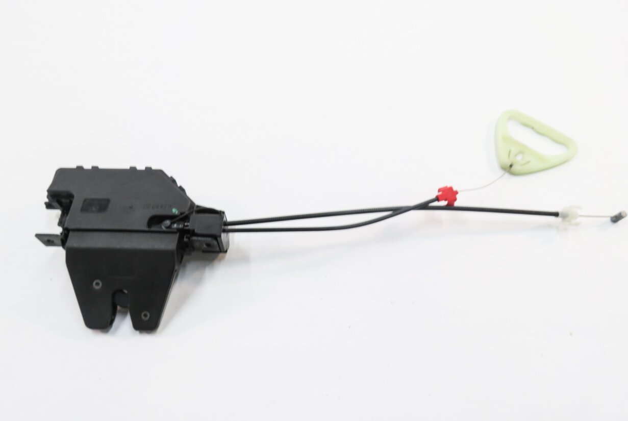 Thumbnail 5: 2007 BMW Z4 (E85) REAR TRUNK LOCK LATCH ACTUATOR