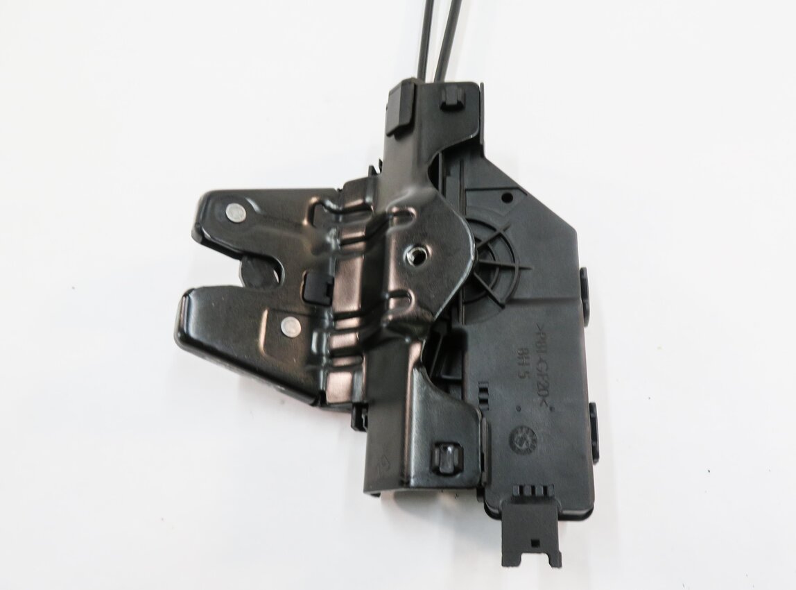 Thumbnail 7: 2007 BMW Z4 (E85) REAR TRUNK LOCK LATCH ACTUATOR