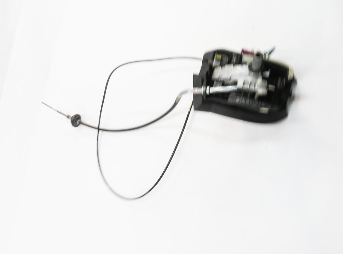 Thumbnail 3: 2007 BMW Z4 (E85) AUTOMATIC TRANSMISSION GEAR SHIFTER ASSEMBLY