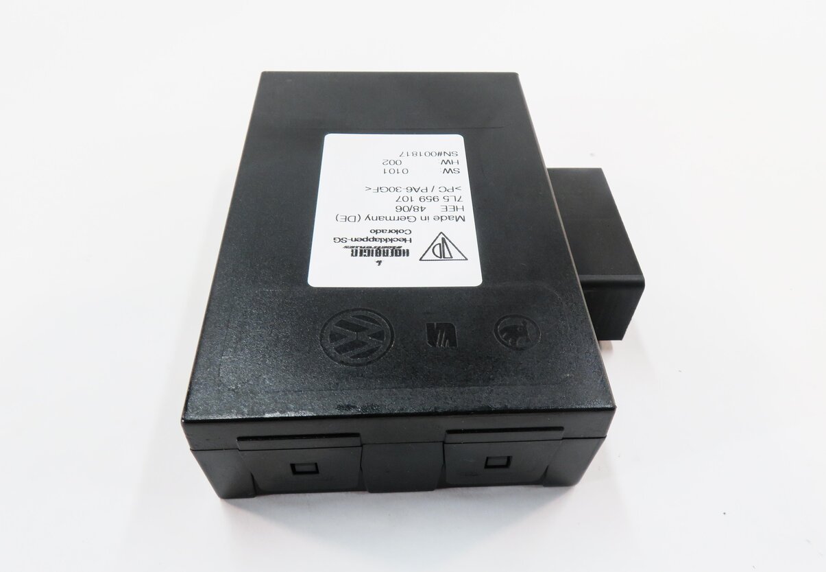 Thumbnail 4: 2008 PORSCHE CAYENNE (957) REAR HATCH DOOR TRUNK LIFTGATE CONTROL MODULE