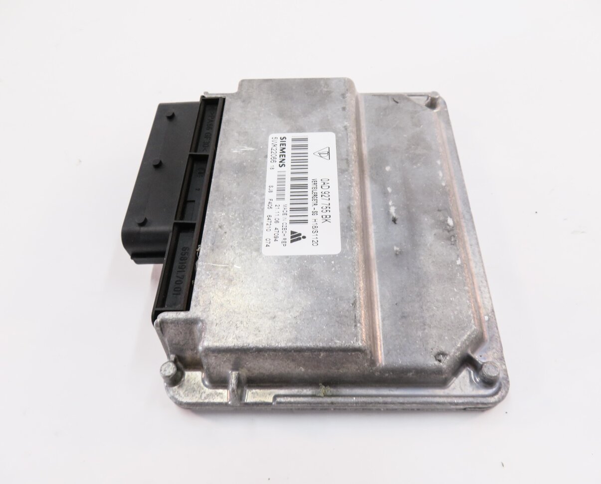Thumbnail 4: 2008-2010 PORSCHE CAYENNE (957) A/T TRANSFER CASE CONTROL MODULE COMPUTER