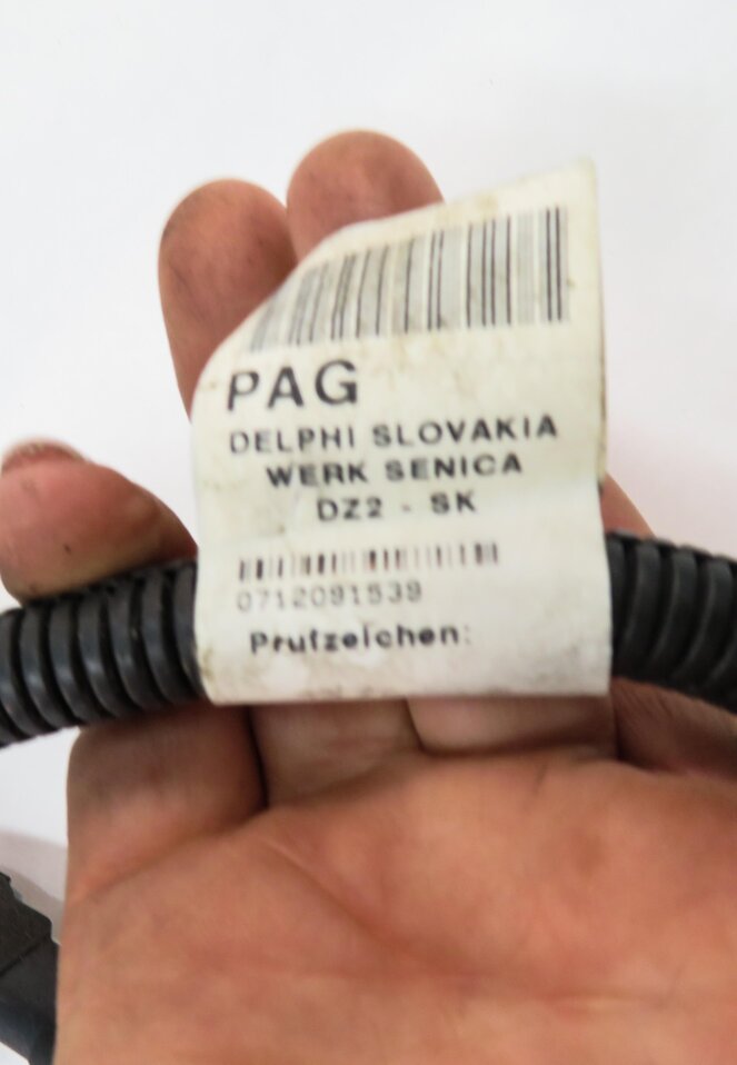 Thumbnail 5: 2008 PORSCHE CAYENNE (957) REAR PDC PARK DISTANCE SENSOR SET w/ HARNESS (BLACK)