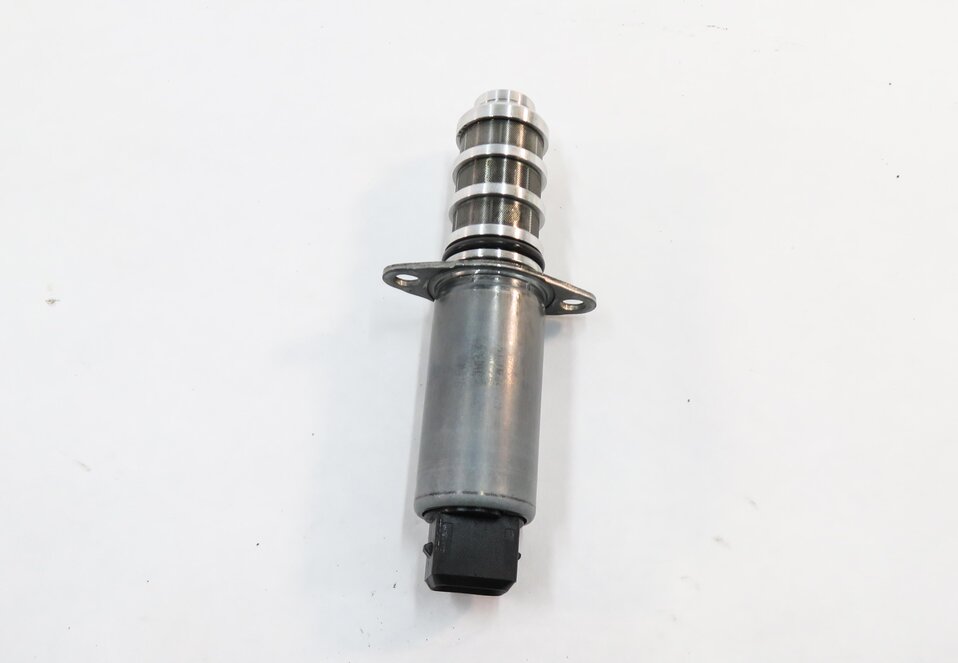 Thumbnail 2: 2008 PORSCHE CAYENNE (957) 4.8L M48 V8 TURBO ENGINE - CAMSHAFT TIMING SOLENOID