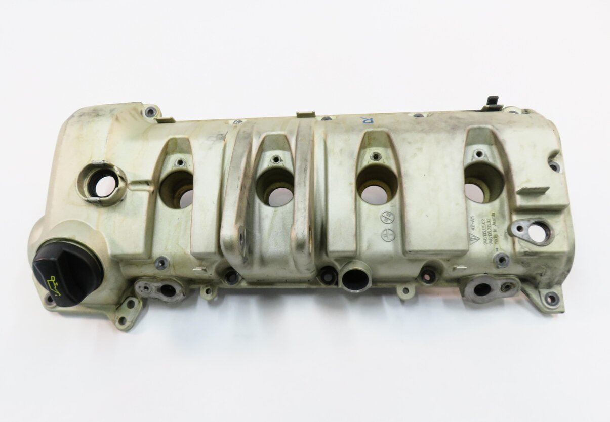 2008-2009 PORSCHE CAYENNE (957) 4.8L TWIN TURBO ENGINE - RIGHT VALVE COVER