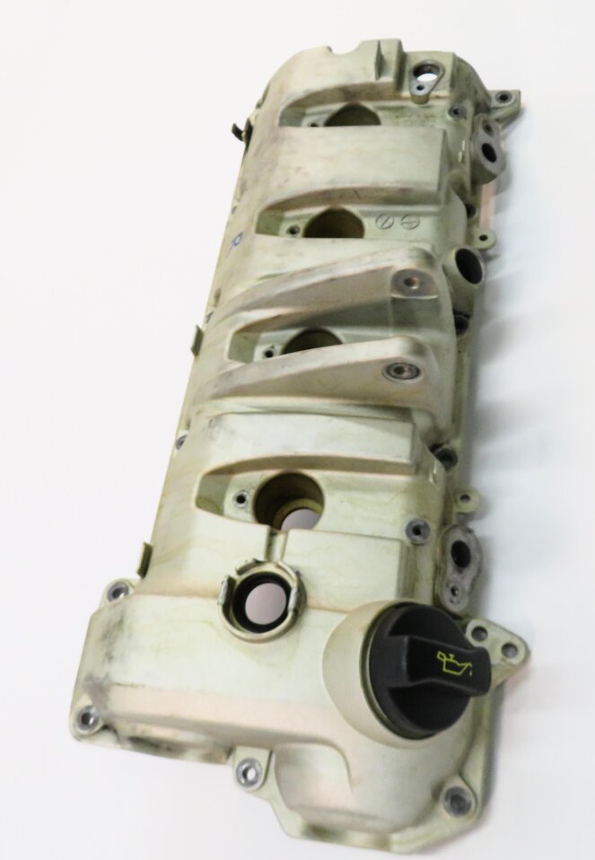 Thumbnail 2: 2008-2009 PORSCHE CAYENNE (957) 4.8L TWIN TURBO ENGINE - RIGHT VALVE COVER