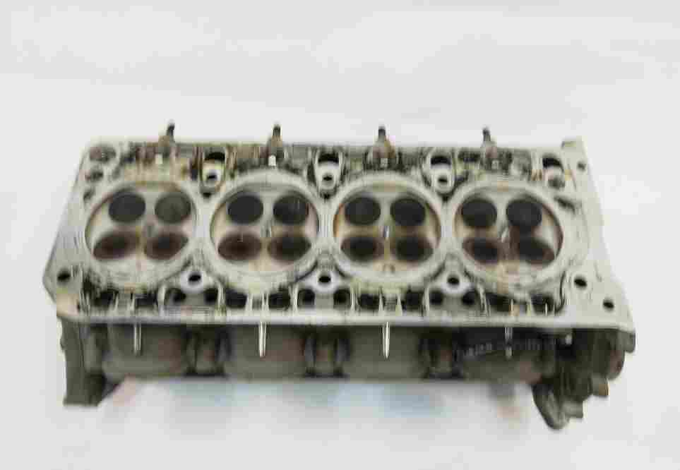 Thumbnail 7: 2008-2010 PORSCHE CAYENNE (957) 4.8L TWIN TURBO ENGINE - RIGHT CYLINDER HEAD