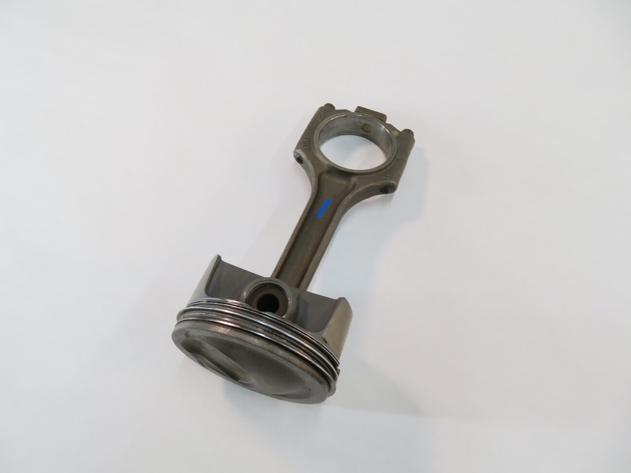 2008-2012 PORSCHE CAYENNE PANAMERA (957 958 970 G1) 4.8L TURBO - RIGHT PISTON