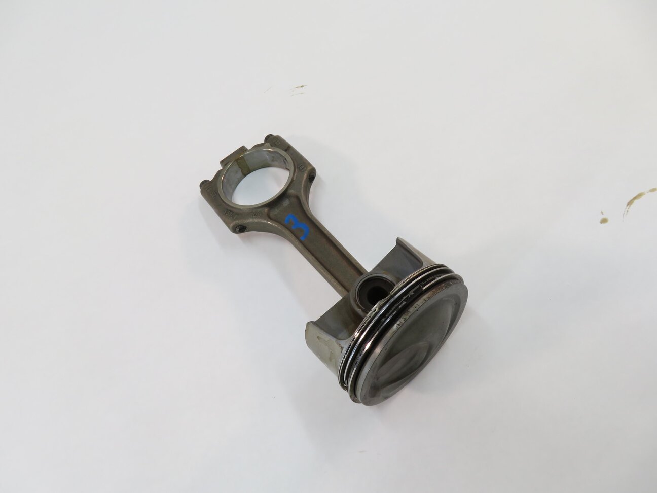 2008-2012 PORSCHE CAYENNE PANAMERA (957 958 970 G1) 4.8L TURBO - RIGHT PISTON