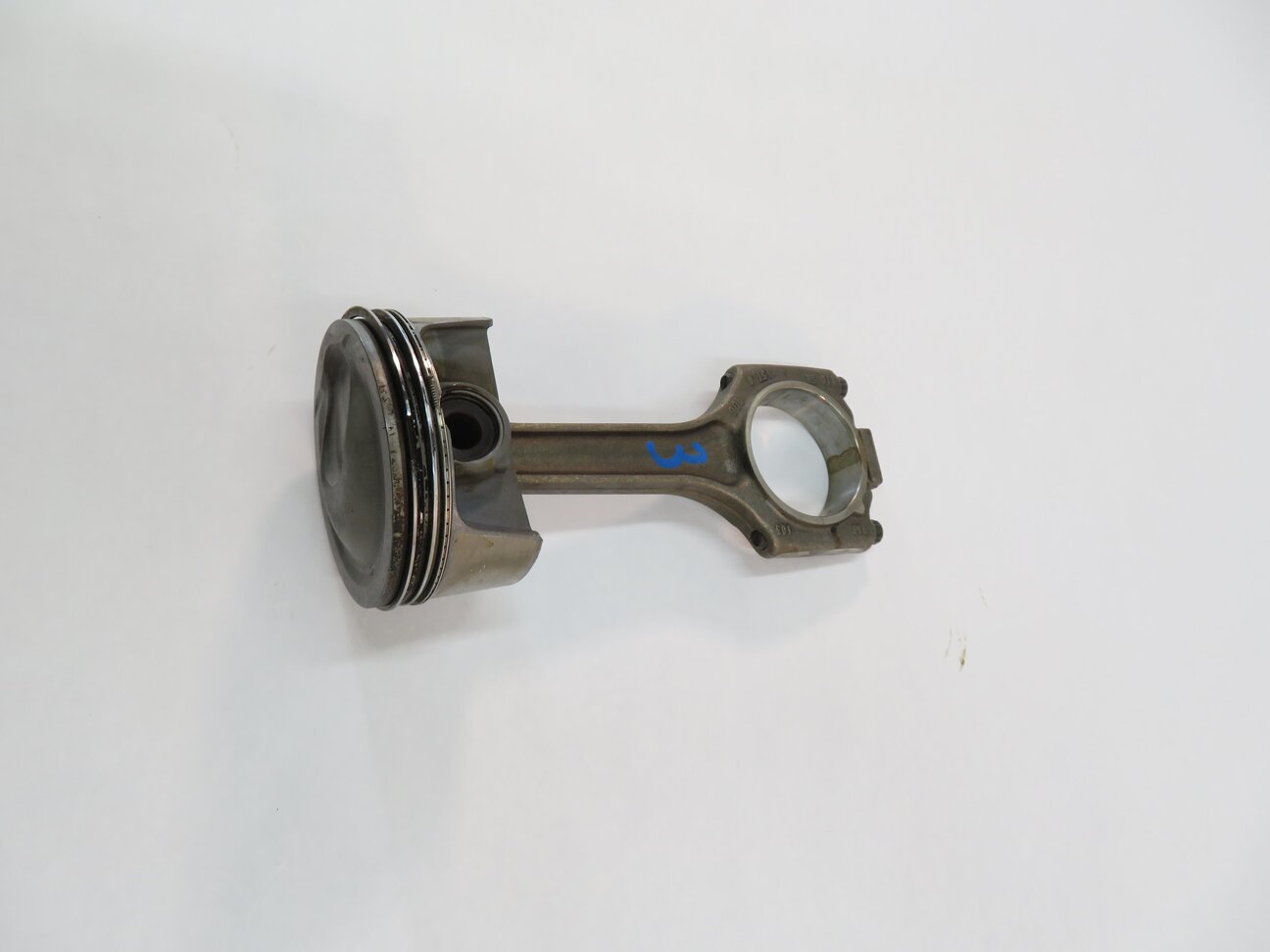 Thumbnail 4: 2008-2012 PORSCHE CAYENNE PANAMERA (957 958 970 G1) 4.8L TURBO - RIGHT PISTON