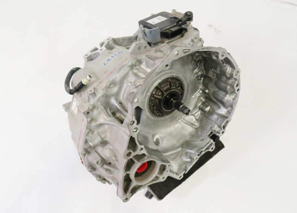 17-19 BMW X1 X2 (F39 F48) 2.0L FWD â TRANSMISSION ASSEMBLY 8k (W/O CONVERTER)