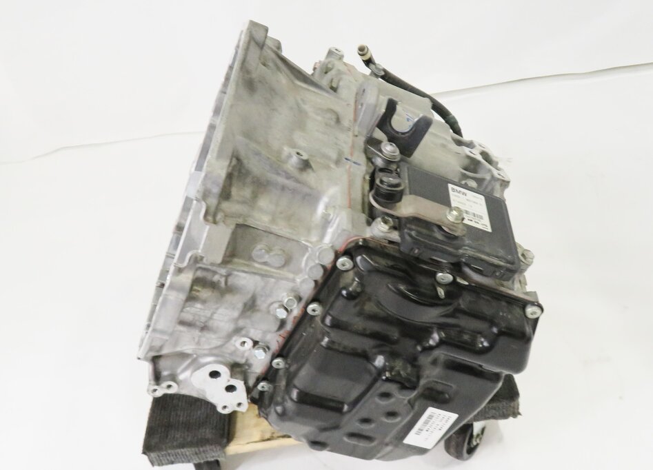 Thumbnail 4: 17-19 BMW X1 X2 (F39 F48) 2.0L FWD â TRANSMISSION ASSEMBLY 8k (W/O CONVERTER)