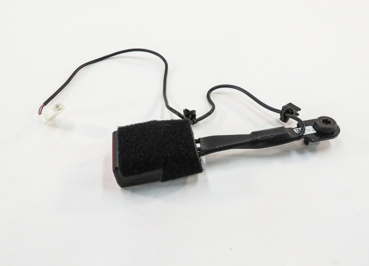 Thumbnail 2: 2014-2018 MINI COOPER / BMW X1 (F48) FRONT SEATBELT BUCKLE RECIEVER (FITS L & R)