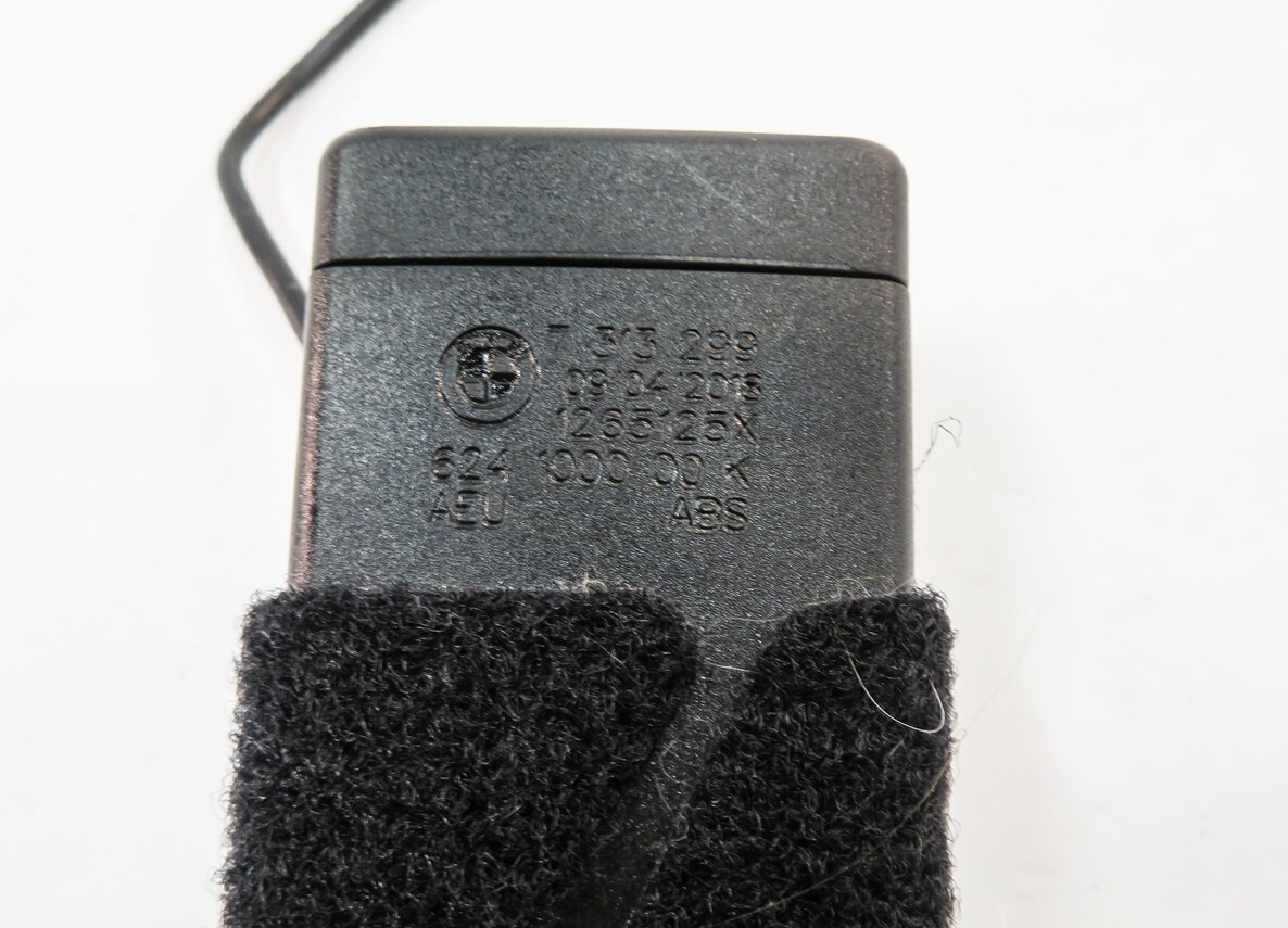 Thumbnail 6: 2014-2018 MINI COOPER / BMW X1 (F48) FRONT SEATBELT BUCKLE RECIEVER (FITS L & R)