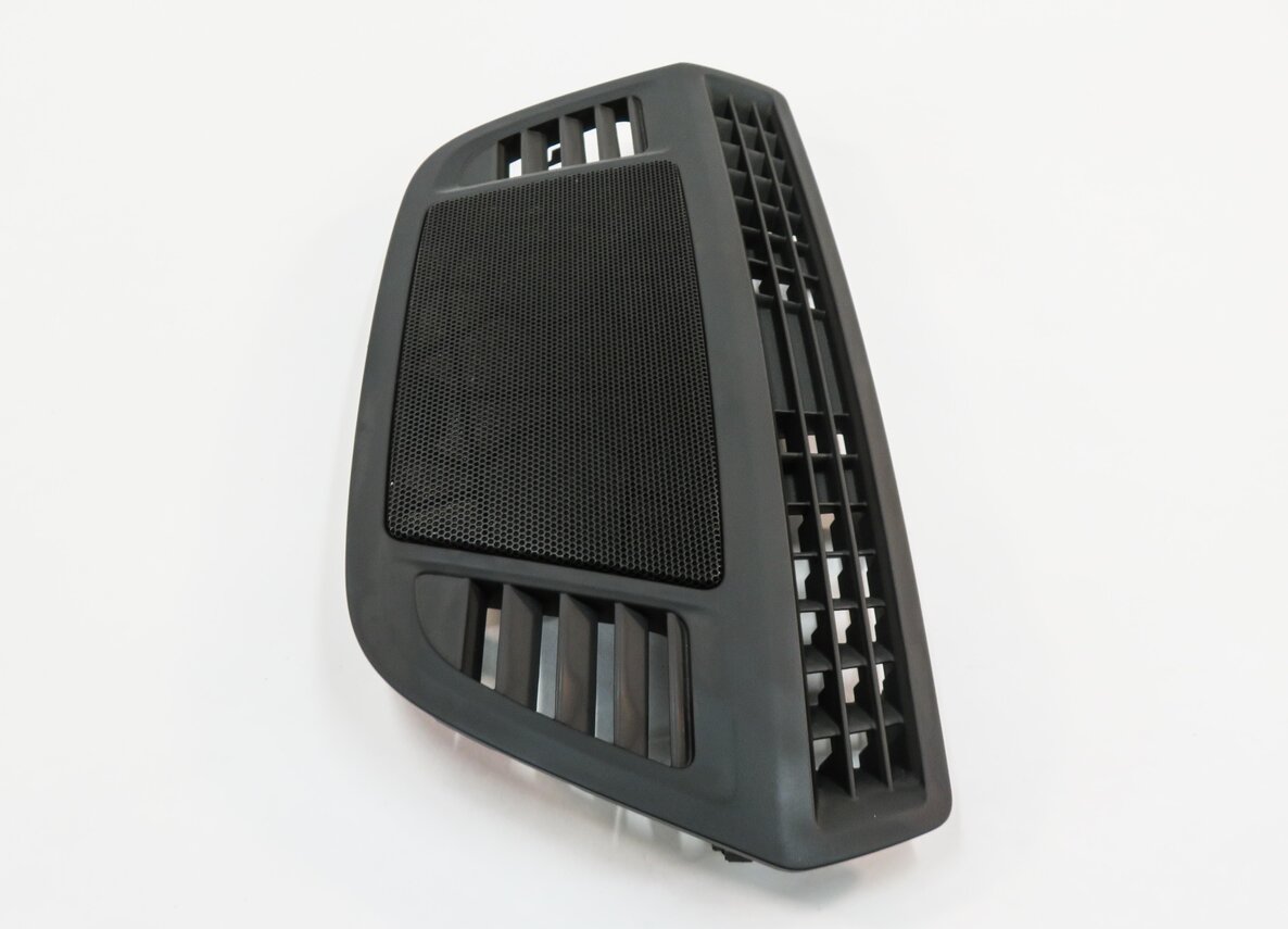 Thumbnail 2: 2018 BMW X1 (F48) FRONT CENTER DASH SPEAKER GRILLE TRIM COVER (BLACK)