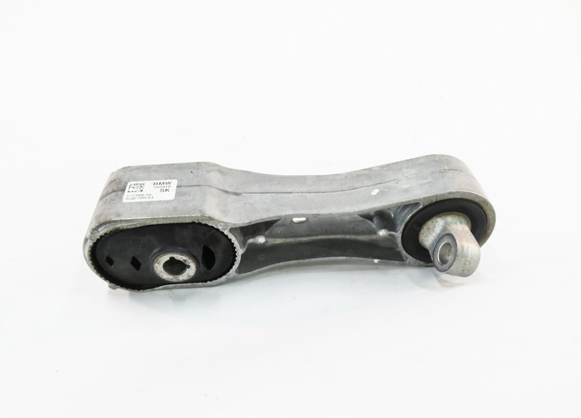 Thumbnail 2: 2018 BMW X1 (F48) 2.0L B46 TURBO ENGINE - FRONT LOWER MOTOR MOUNT BRACKET