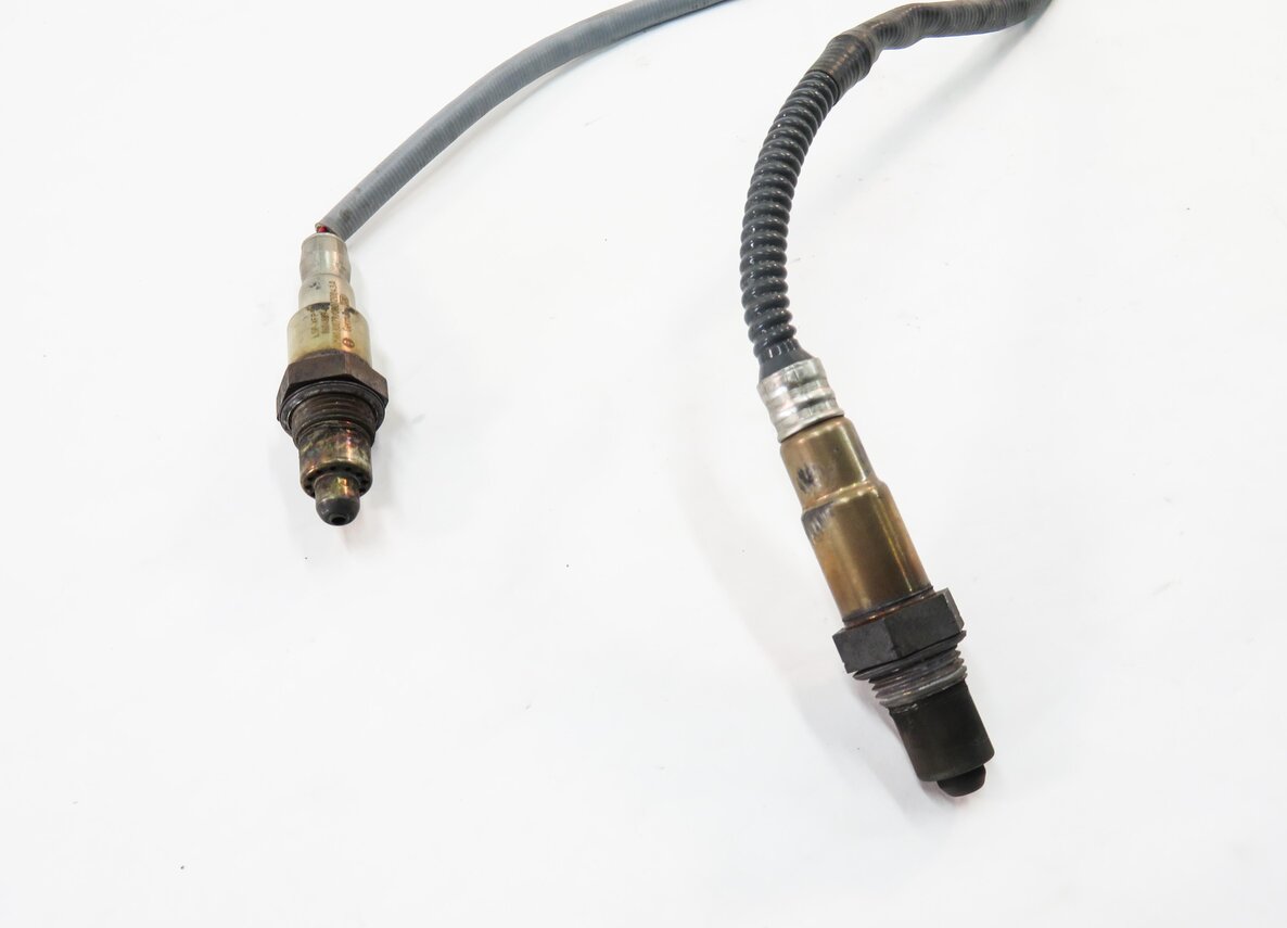 Thumbnail 2: 2018 BMW X1 (F48) 2.0L B46 TURBO ENGINE - PRE / POST CAT O2 OXYGEN SENSOR SET-2