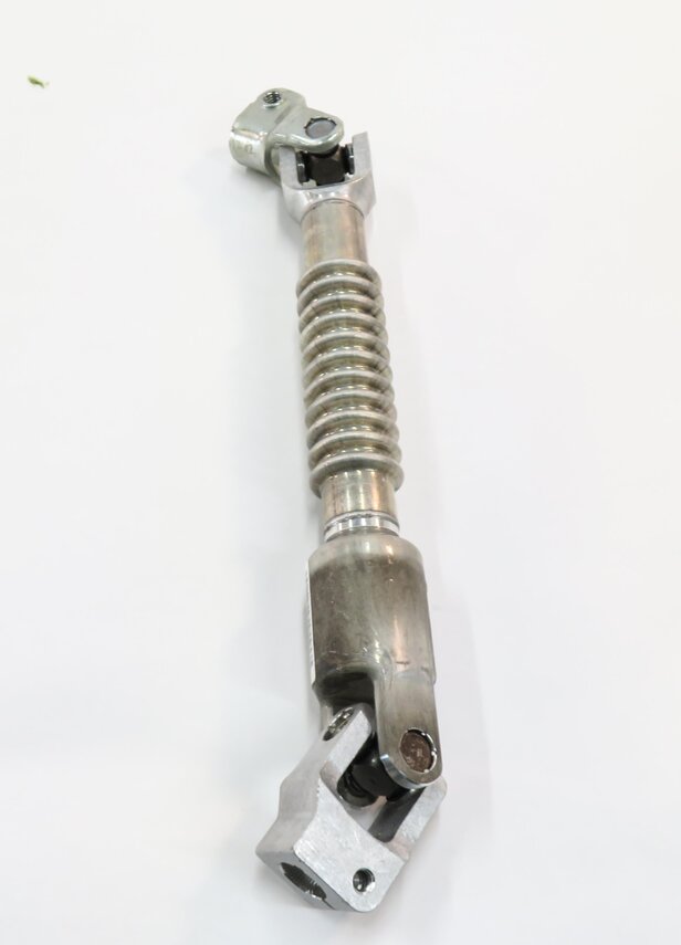 Thumbnail 2: 2018 BMW X1 (F48) LOWER STEERING COLUMN SHAFT LINKAGE U-JOINT LINK COUPLER SHAFT