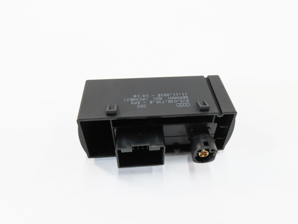 Thumbnail 4: 2016 AUDI A3 (8V) RADIO STEREO MMI AUX AUXILIARY AUDIO IN INPUT JACK w/ USB