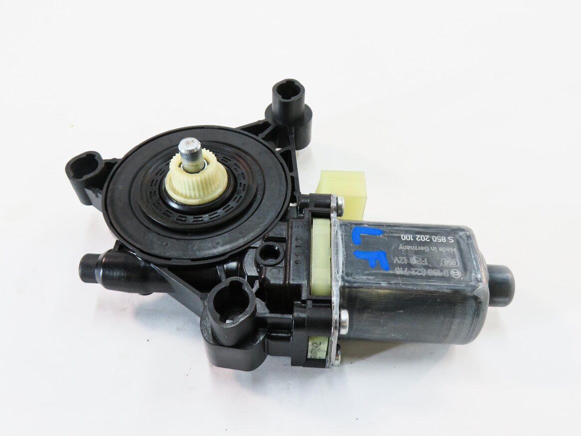 Thumbnail 5: 2015-2018 AUDI A3 S3 RS3 TT (8V MK3) LEFT FRONT DRIVER DOOR POWER WINDOW MOTOR