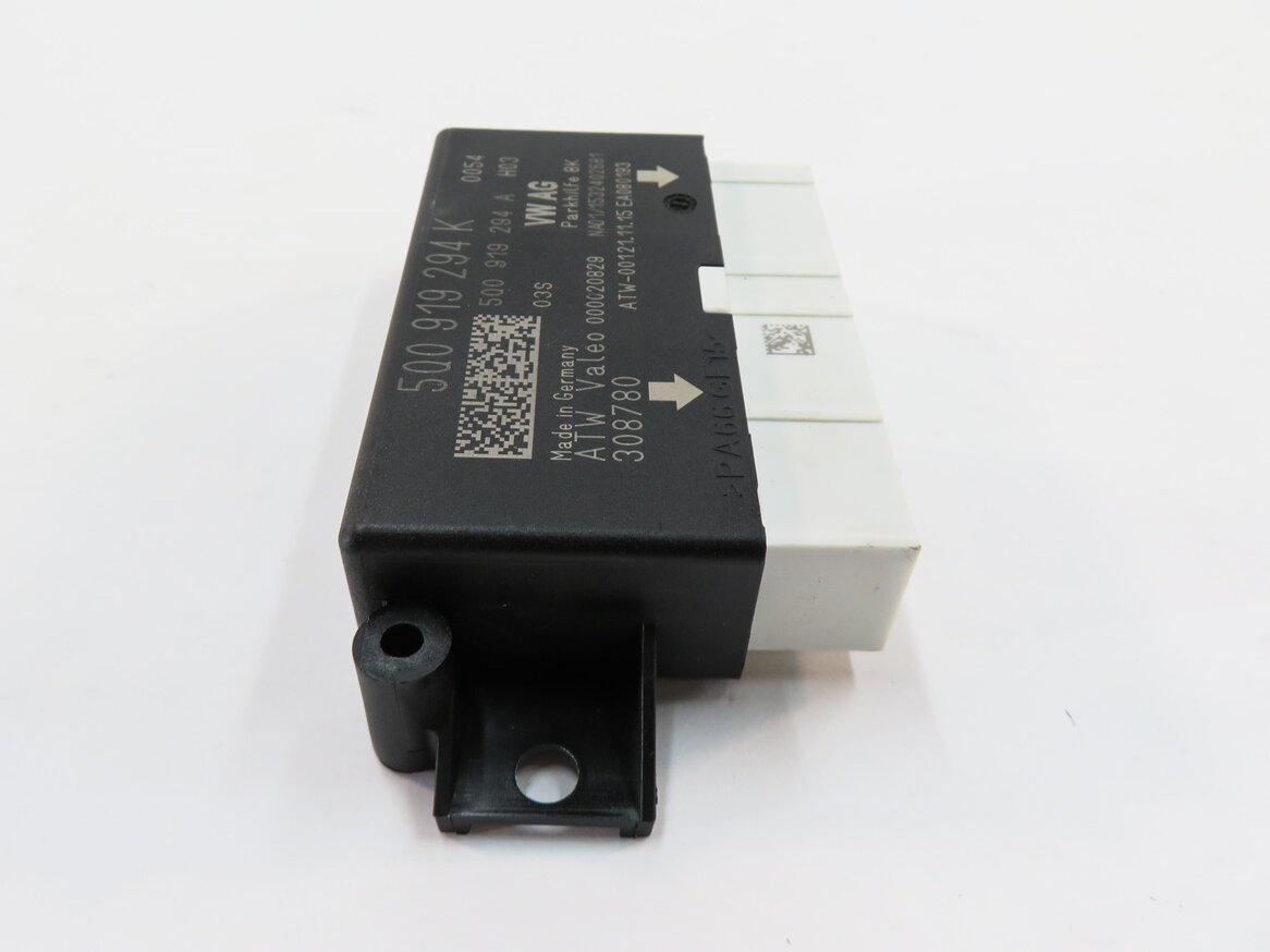 Thumbnail 5: 2016 AUDI A3 (8V) PDC PARK DISTANCE CONTROL MODULE