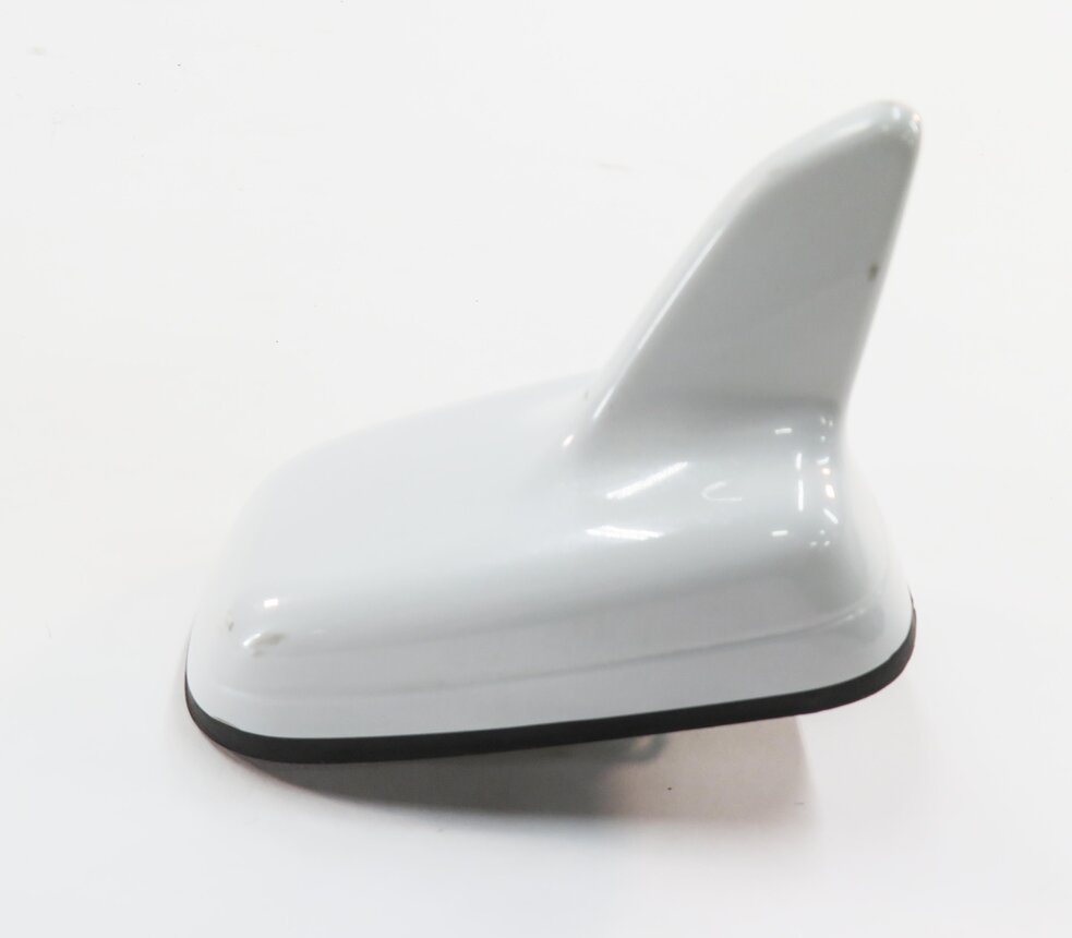 Thumbnail 5: 2015-2018 AUDI A3 S3 (8V) SEDAN / WAGON - RADIO STEREO ANTENNA (GLACIER WHITE)