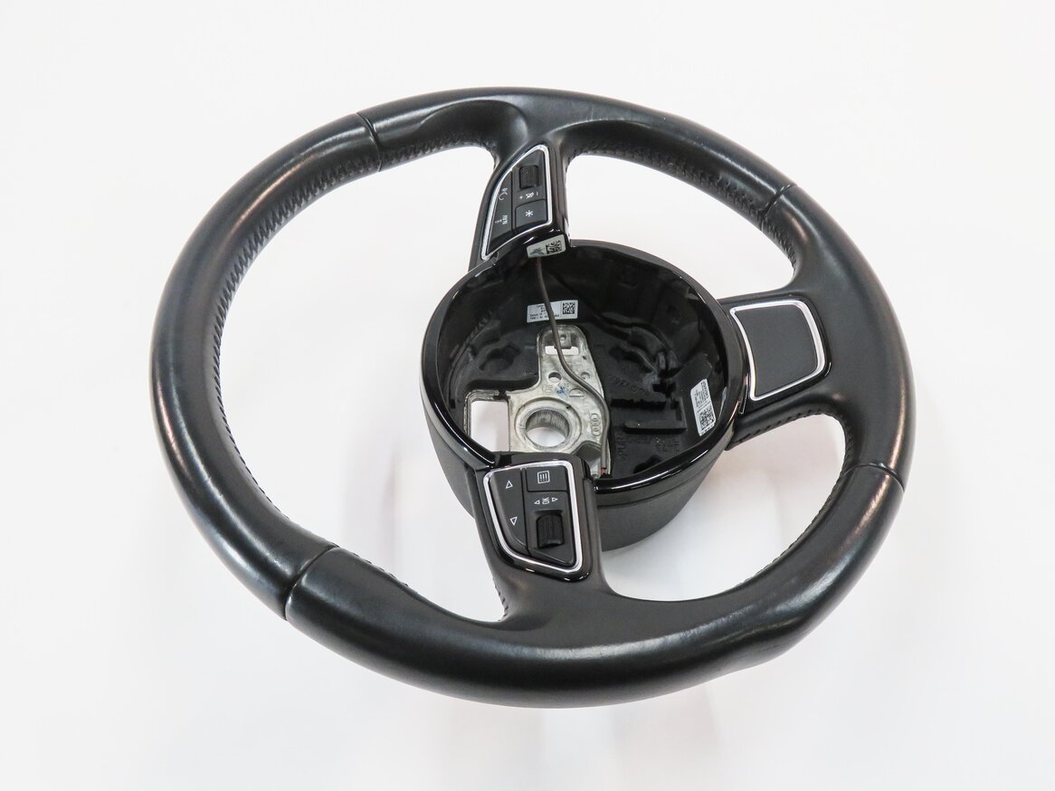 Thumbnail 2: 2015-2016 AUDI A3 (8V) LEFT DRIVER 3-SPOKE STEERING WHEEL (BLACK)