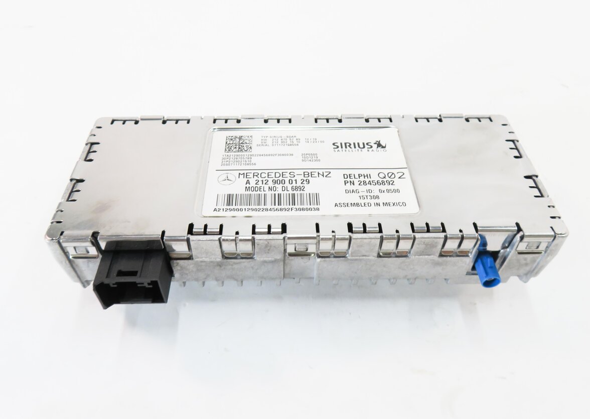 Thumbnail 2: 2016 MERCEDES GL450 (X166) SIRIUS SATELLITE RADIO RECEIVER CONTROL MODULE