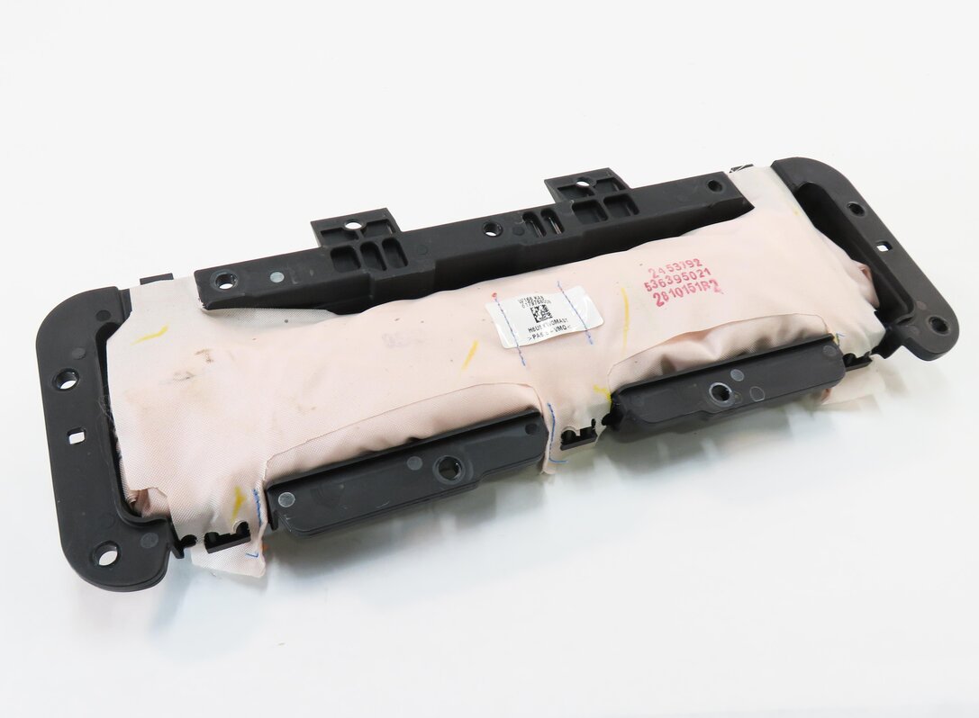 12-19 MERCEDES GL350 GL450 GL550 ML350 ML550 GLE (W166 X166) DRIVER KNEE AIRBAG