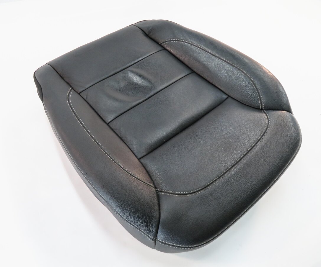 Thumbnail 1: 2016 MERCEDES GL450 (X166) DRIVER - LOWER BOTTOM HEATED SEAT CUSHION (BLACK)