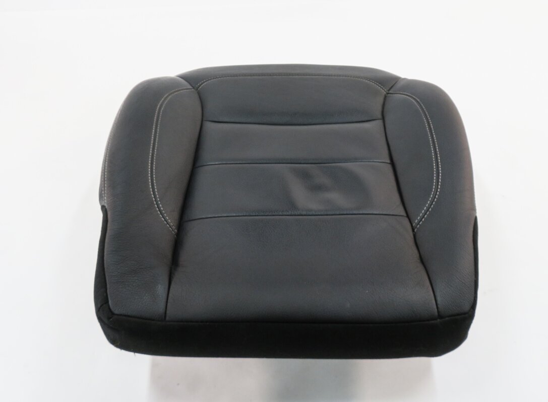 Thumbnail 4: 2016 MERCEDES GL450 (X166) DRIVER - LOWER BOTTOM HEATED SEAT CUSHION (BLACK)