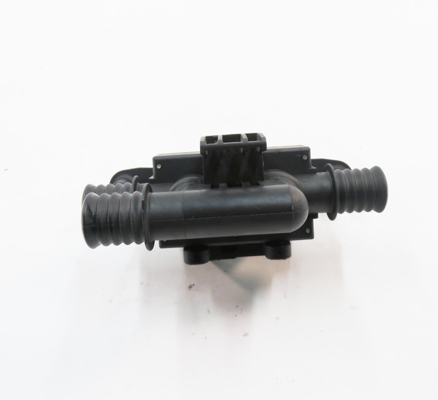 Thumbnail 6: 2011 BMW X5 (E70) 3.0L M57Y DIESEL ENGINE - WATER HEATER CONTROL VALVE SOLENOID
