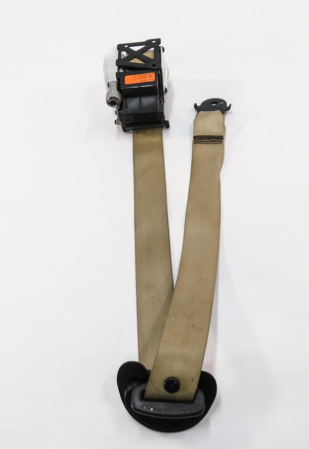 Thumbnail 2: 2007-2014 BMW X5 X6 X5M X6M (E70 E71) RIGHT FRONT SEATBELT RETRACTOR (BEIGE)