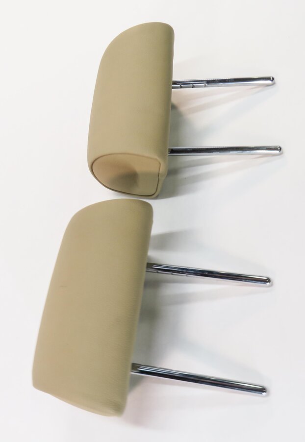 Thumbnail 4: 2011 BMW X5 (E70) LEFT & RIGHT REAR 2nd SECOND ROW SEAT HEADREST SET-2 (BEIGE)