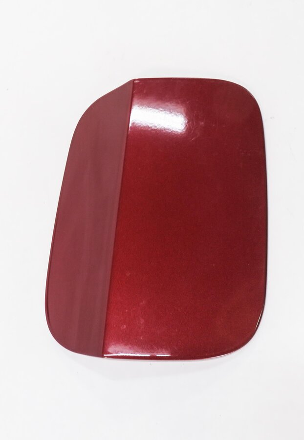 Thumbnail 4: 2007-2013 BMW X5 (E70) FUEL TANK DOOR FLAP COVER TRIM LID (VERMILION RED A82)