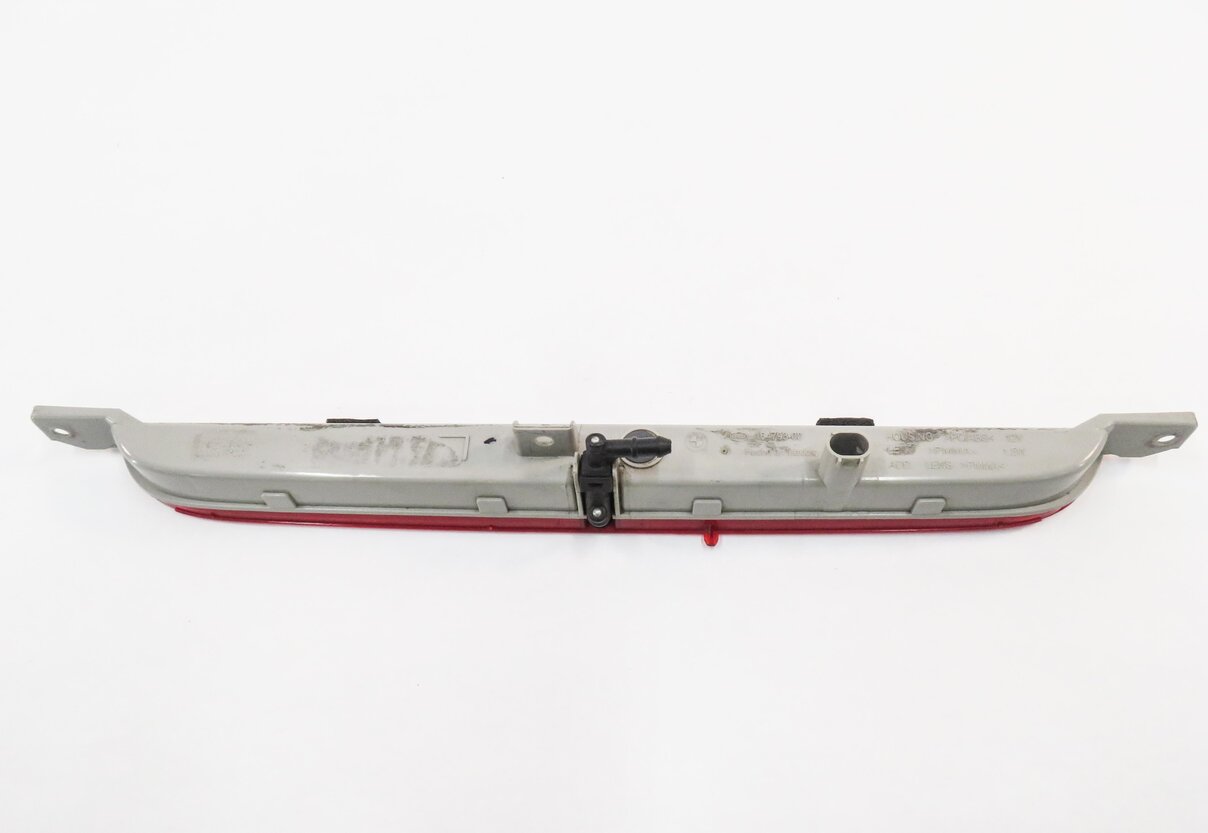 Thumbnail 4: 2011 BMW X5 (E70) REAR 3rd THIRD BRAKE LIGHT LAMP