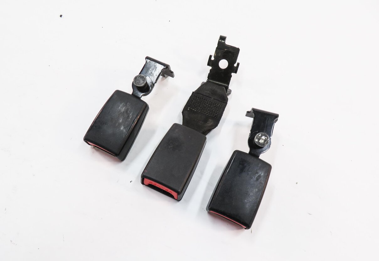 Thumbnail 1: 2011 BMW X5 (E70) REAR 2nd SECOND ROW SEAT SEATBELT BUCKLE RECEIVER SET-3