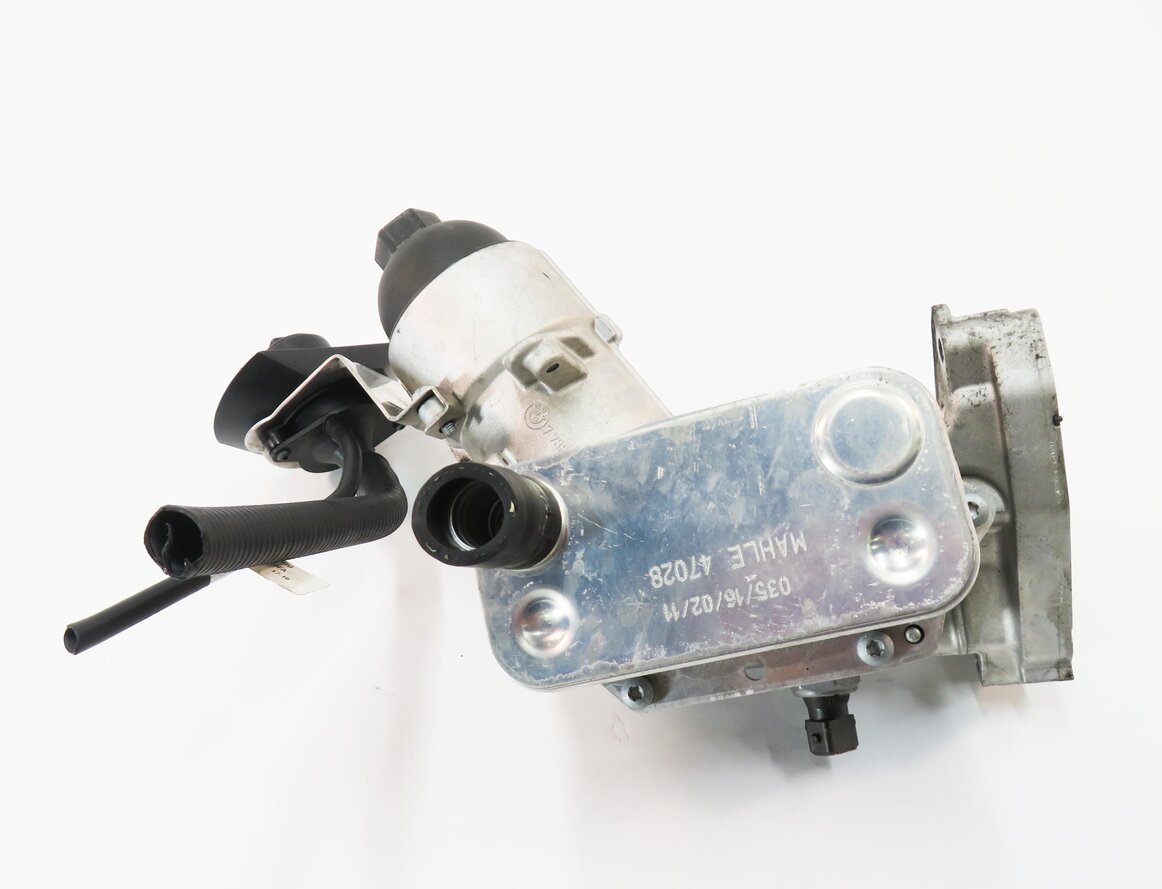 Thumbnail 6: 2011 BMW X5 (E70) 3.0L M57Y DIESEL ENGINE - OIL FILTER HOUSING w/ COOLER