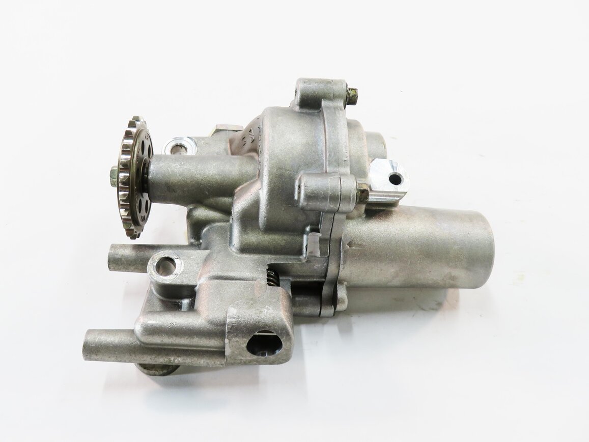 Thumbnail 3: 2012 RANGE ROVER SPORT (L320) 5.0L AJ133 V8 ENGINE - OIL PUMP