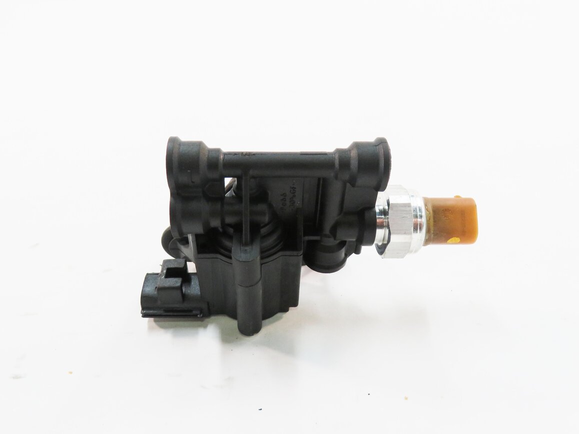 Thumbnail 7: 2012 RANGE ROVER SPORT (L320) AIR SUSPENSION VALVE BLOCK SET-3