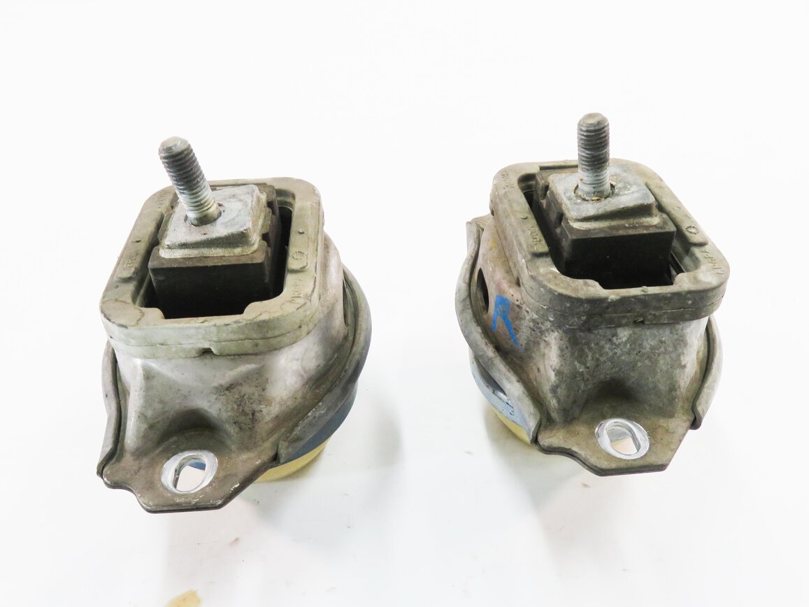 Thumbnail 2: 2012 RANGE ROVER SPORT (L320) 5.0L V8 ENGINE - LEFT & RIGHT MOTOR MOUNT SET-2