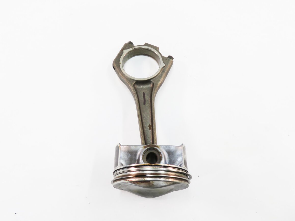 Thumbnail 3: 2012 RANGE ROVER SPORT (L320) 5.0L AJ133 V8 ENGINE - RIGHT PISTON w/ ROD