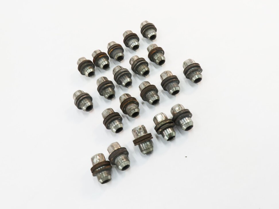 2005-2018 RANGE ROVER / SPORT LR3 LR4 DISCOVERY WHEEL TIRE RIM LUG NUT SET-20