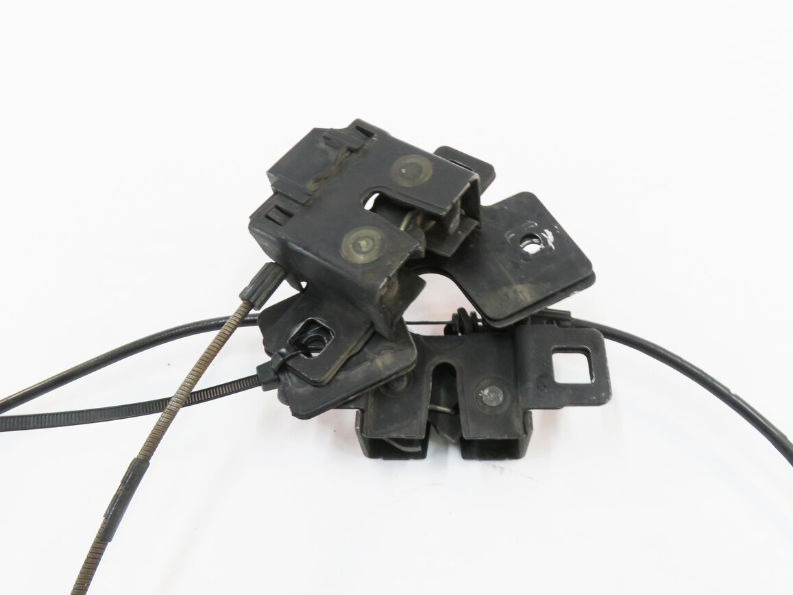Thumbnail 5: 2012 RANGE ROVER SPORT (L320) FRONT LEFT & RIGHT LOWER HOOD LOCK LATCH SET-2