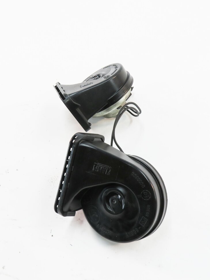 Thumbnail 5: 2010-2016 LR4 RANGE ROVER SPORT (L320) HIGH & LOW TONE SAFETY HORN SET