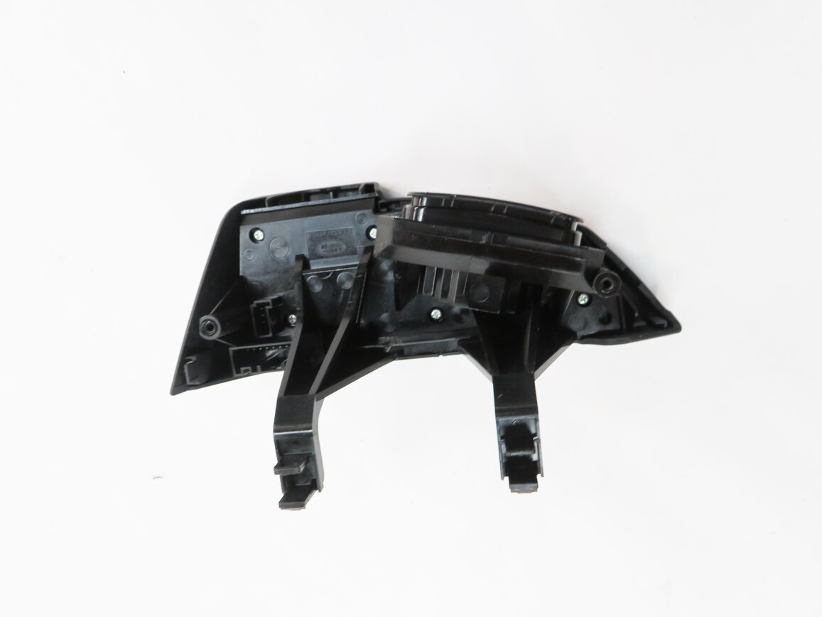 Thumbnail 10: 2012 RANGE ROVER SPORT (L320) STEERING WHEEL PHONE CRUISE SWITCH BUTTON SET