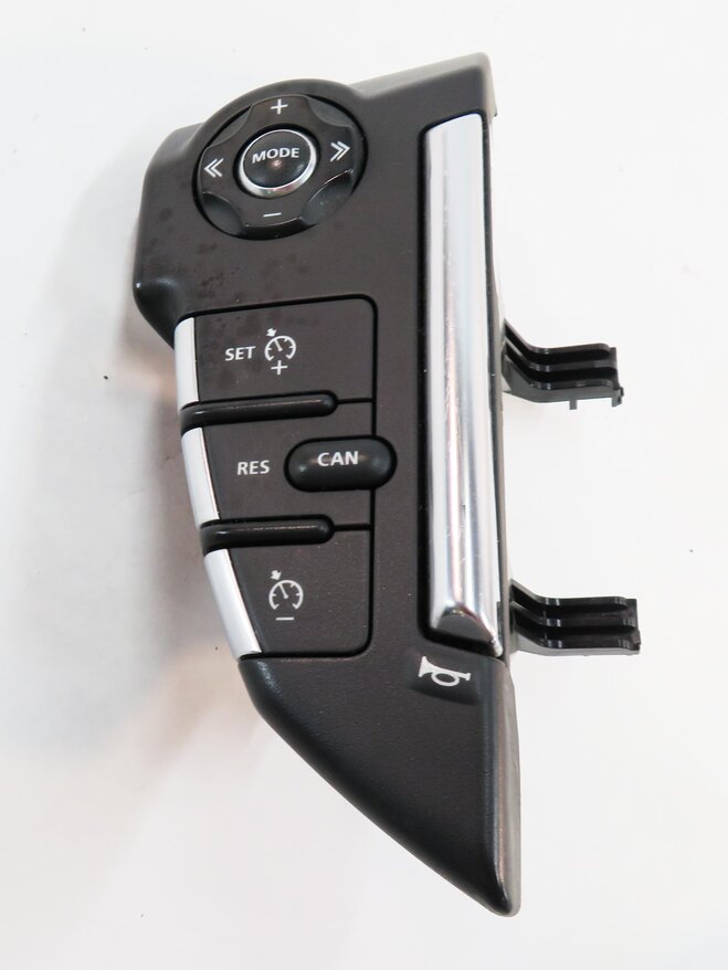 Thumbnail 9: 2012 RANGE ROVER SPORT (L320) STEERING WHEEL PHONE CRUISE SWITCH BUTTON SET