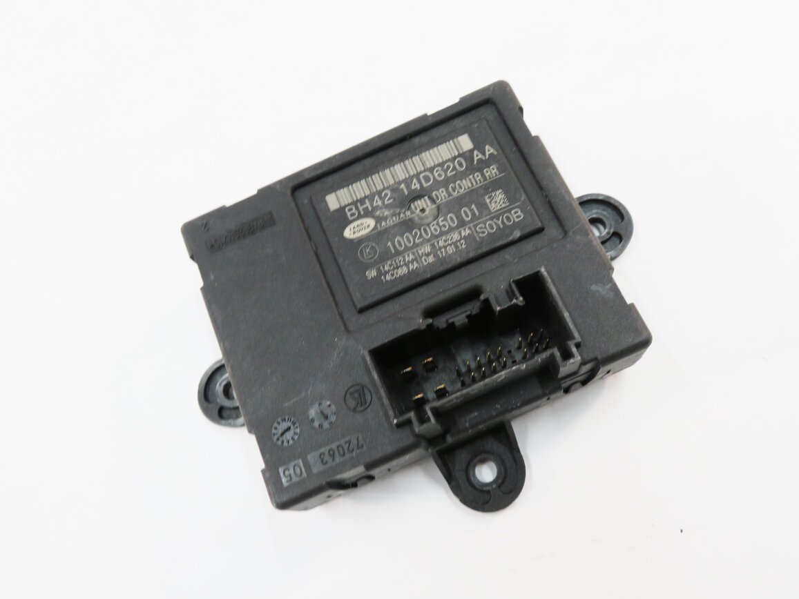 2010-2013 RANGE ROVER SPORT (L320) LEFT / RIGHT - REAR DOOR CONTROL MODULE
