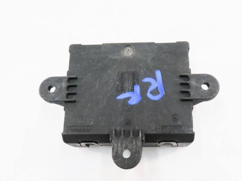 Thumbnail 5: 2010-2013 RANGE ROVER SPORT (L320) LEFT / RIGHT - REAR DOOR CONTROL MODULE