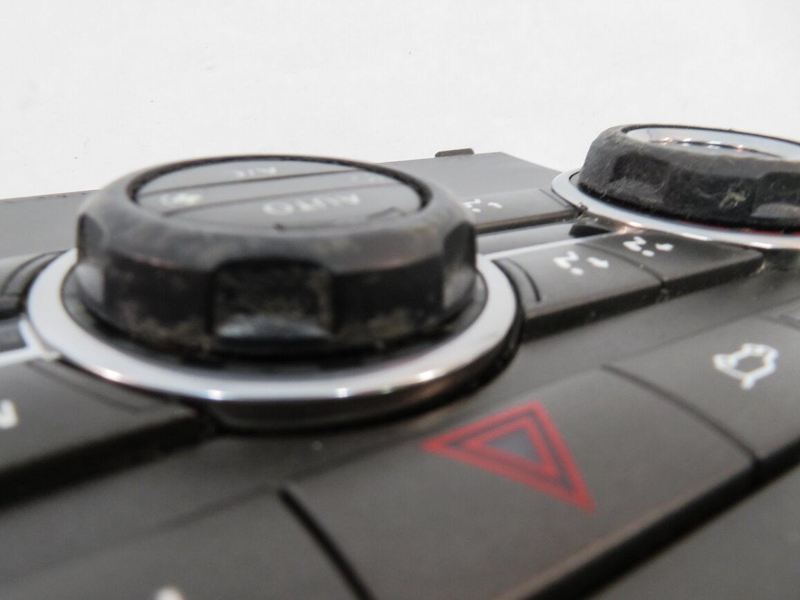 Thumbnail 9: 2012-2013 RANGE ROVER SPORT (L320) FRONT HEATER A/C TEMPERATURE CLIMATE CONTROL