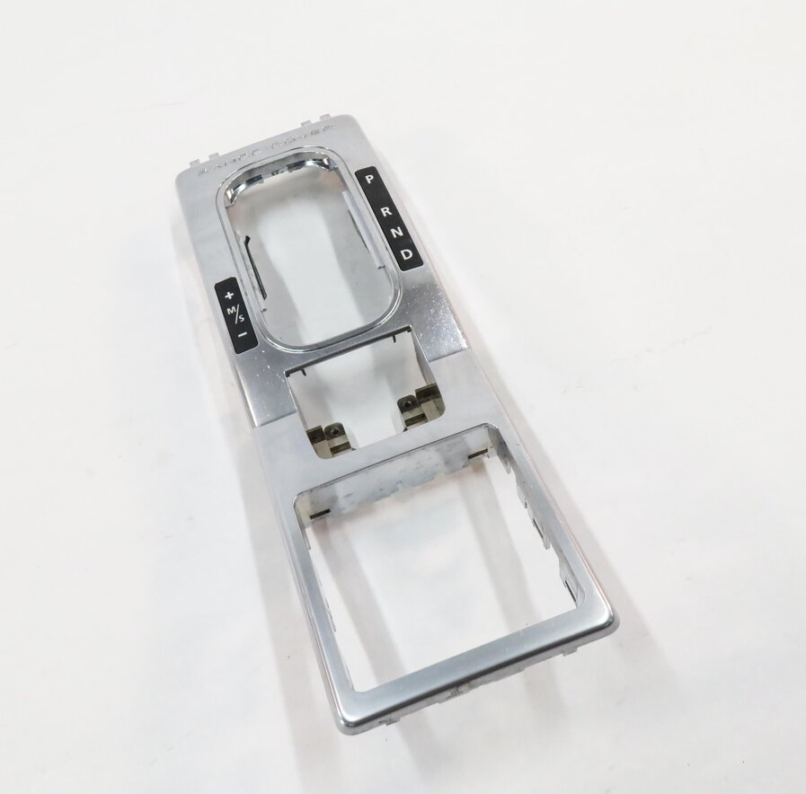 Thumbnail 1: 2012 RANGE ROVER SPORT (L320) FRONT CENTER CONSOLE SHIFT INDICATOR TRIM PANEL